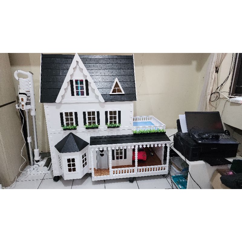 Rumah Boneka Barbie Besar dan Baru