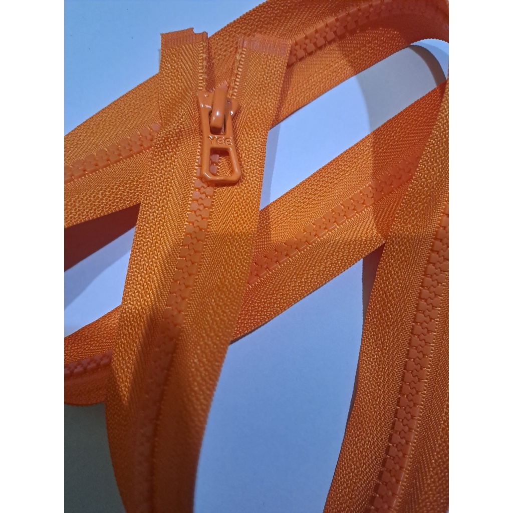 Resleting Jaket YEE ukuran 70cm (28inch)