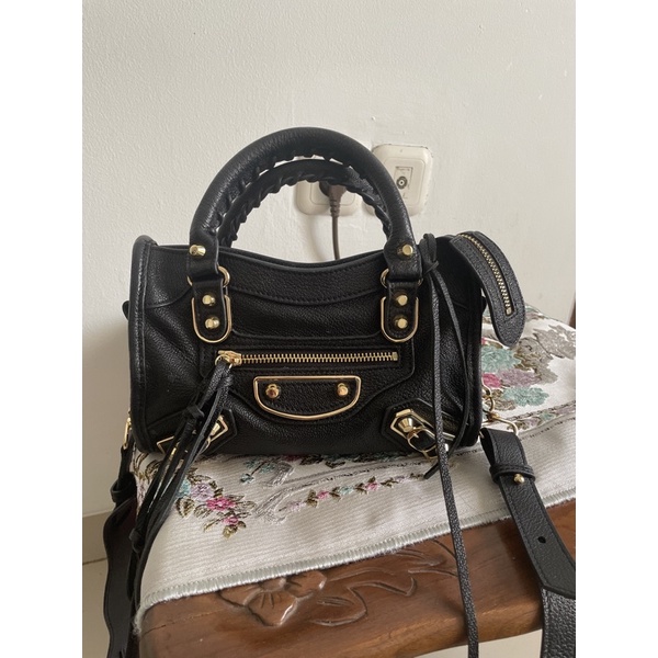 Preloved Balenciaga mini city mirror 1:1 ada dust bag bahan kulit asli ada defect sedikit gold hard 