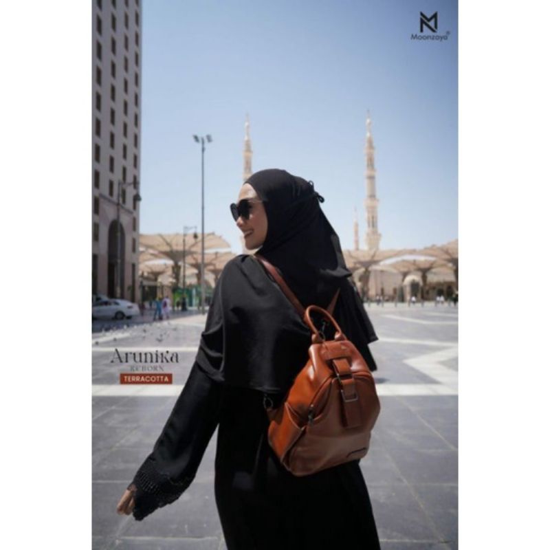 Tas Ransel Wanita Arunika Moonzaya