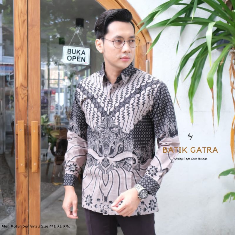 Seragam Batik Pria Lengan Panjang Mahkota Mekar Lapis Furing