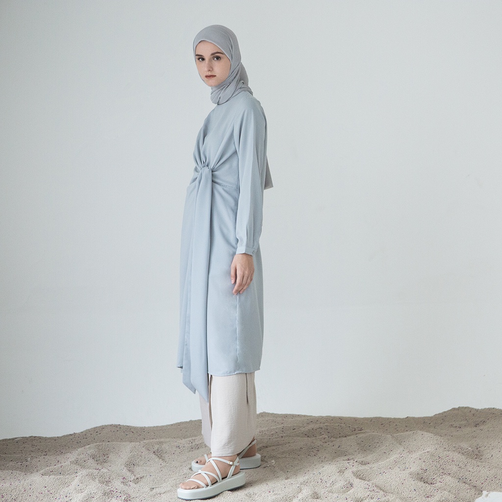 Annika Tunik by Aska Label - Tunik wanita atasan blouse wanita lengan panjang bahan wollycrepe warna putih offwhite, abu taupe, biru