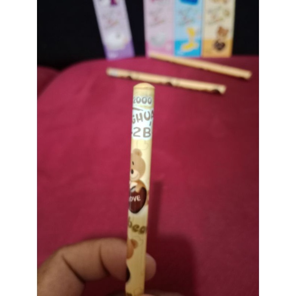 Pensil 2B ZHONGHUA karakter