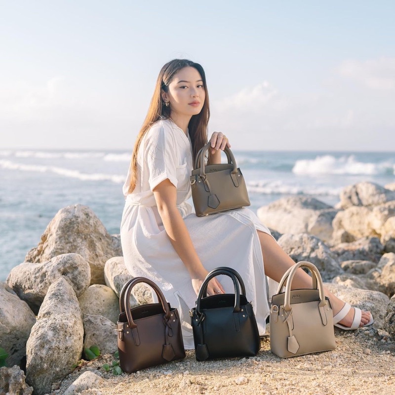 Tas wanita sling bag Flicka W 71