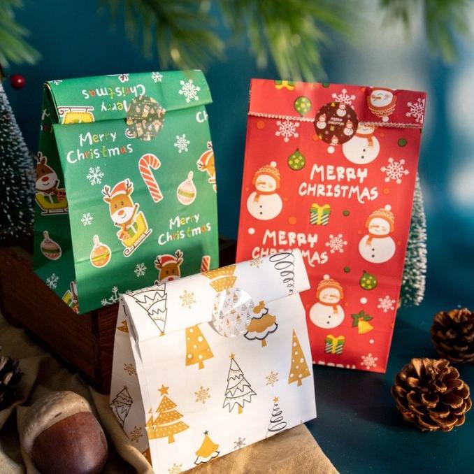 

CHRISTMAS PAPER BAG SET 24 PCS/ GOODIE BAG CHRISTMAS NATAL WARNA WARNI RTGR66546R