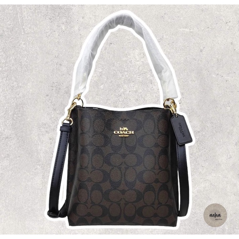 Coach Mollie Bucket 22