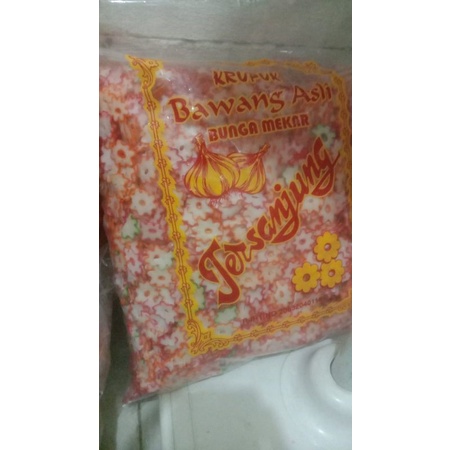 

kerupuk bawang tersanjung