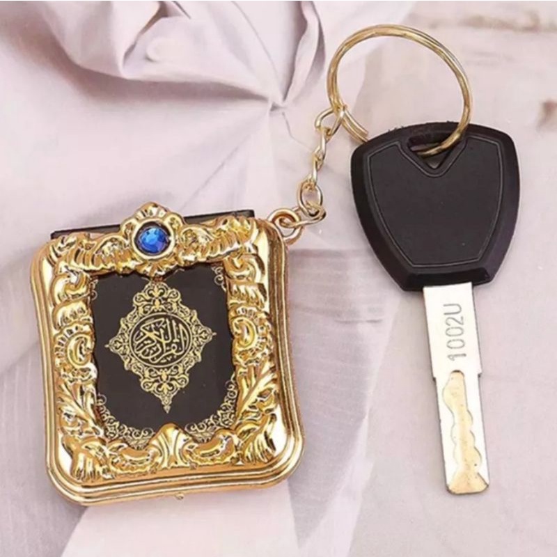 Gantungan Kunci Alquran / Alquran Mini Souvenir