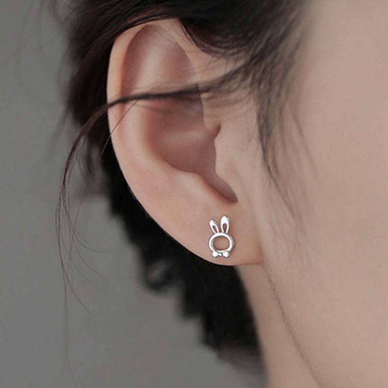 Anting Tusuk Ulir Lobak Kelinci Manis Sterling Silver925Pergian Untuk Hadiah Ulang Tahun Anak Perempuanperempuan