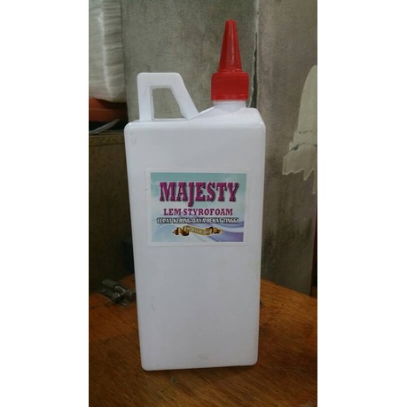 

✨NEW✨ - LEM STYROFOAM MAJESTY (1 LITER)
