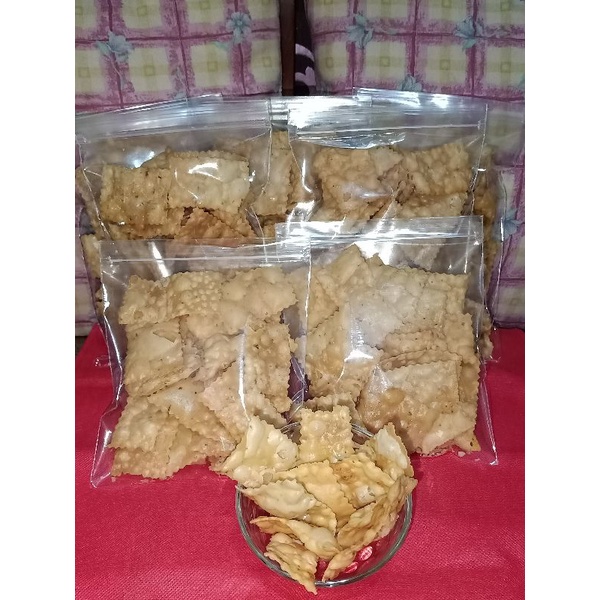 

Simping Bawang / Keripik Bawang / Kerupuk Bawang / Kerupuk Pangsit / Kue Bawang