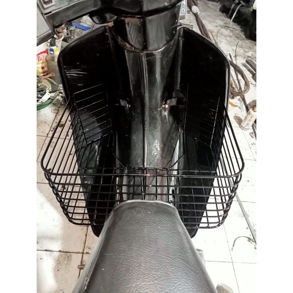 keranjang tengah Suzuki RC 100 bravo