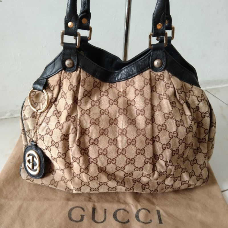 Tas Gucci Beige GG Canvas medium sukey preloved