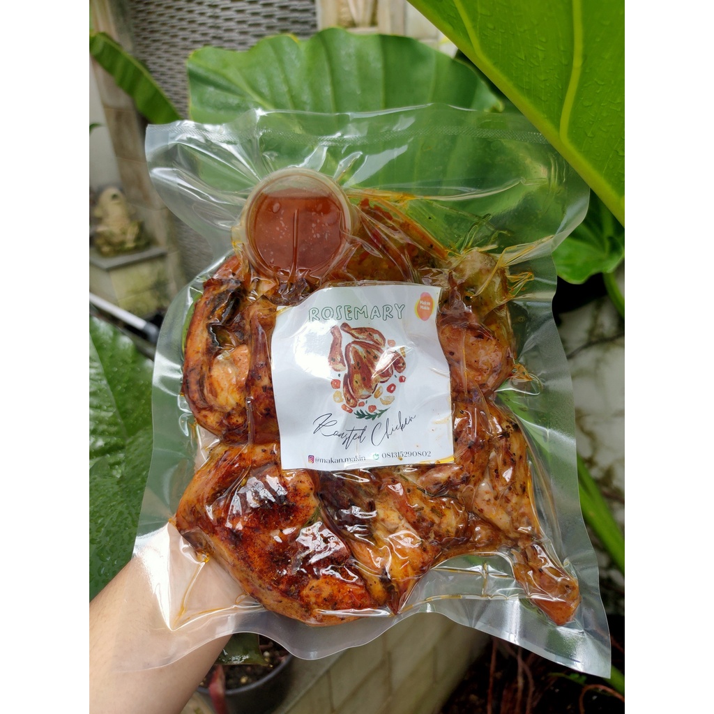 

Rosemary Chicken Roasted (1 ekor) - Vacuum Packaging PO H-1