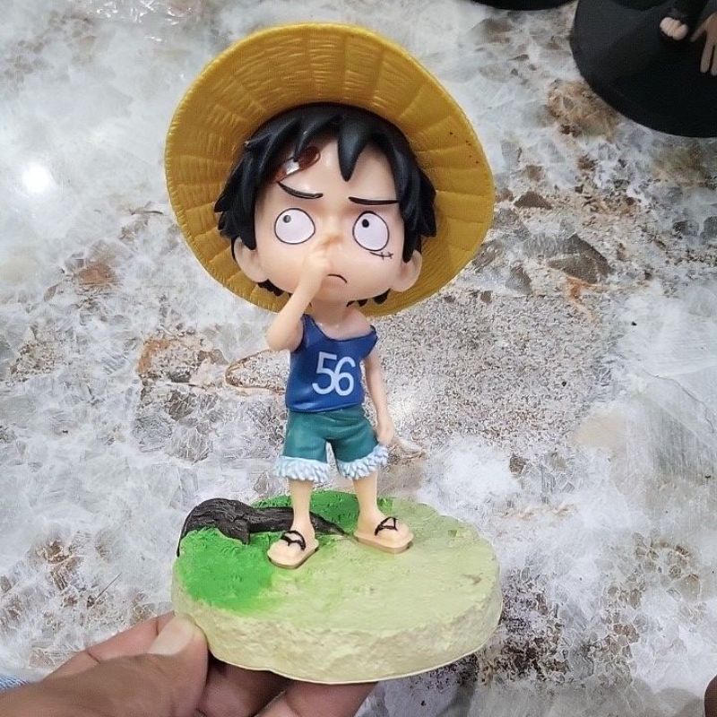 figure luffy ngupil