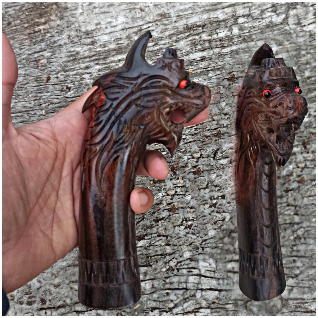 Handle Gagang Golok Kayu Senokeling Natural Bermotif Naga Macan
