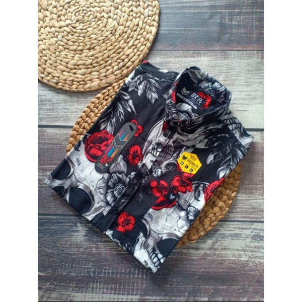 OBRAL JUAL RUGI ..!!! Kemeja Surfing Lengan Pendek Fullprint Pantai Motif Formal Kantor Premium