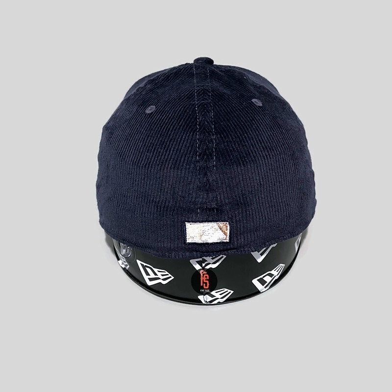 TOPI NEW ERA ORIGINAL 5950 COR 30TH ANNIV SEATLE MARINERS NAVY