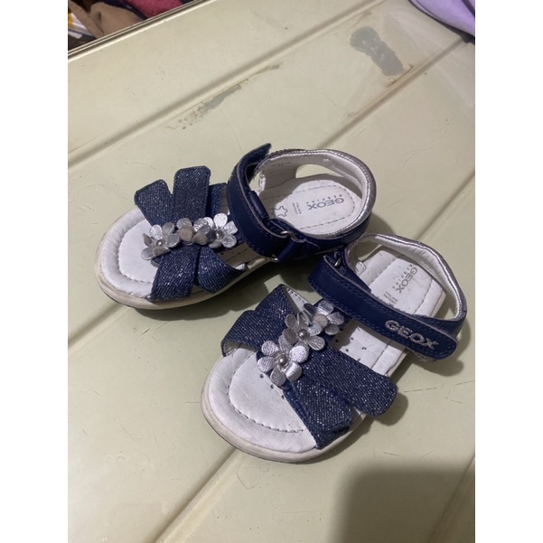 preloved sepatu sandal anak geox original