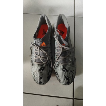 sepatu adidas nemesis