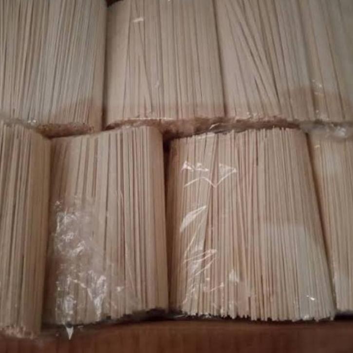 

↴ MIE LIDI MENTAH /MIE GEPENG MENTAH 500gram ㅨ