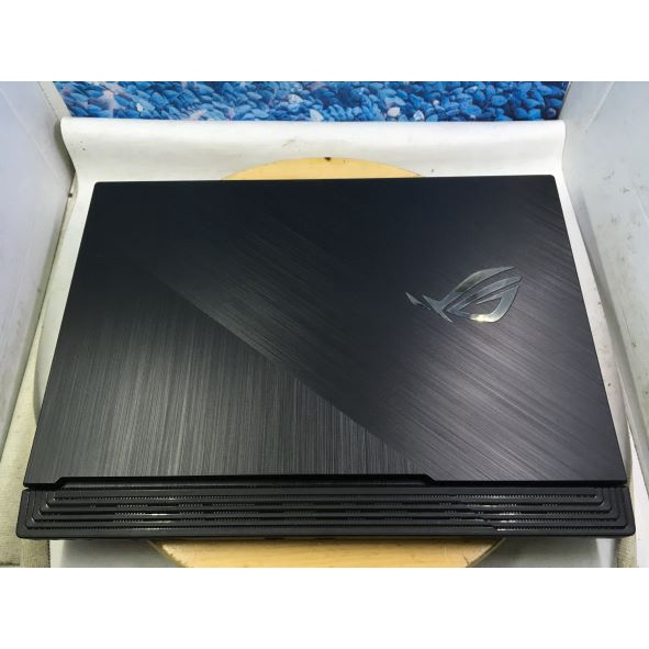 ASUS ROG Strix G531GT I5-9300H 8GB RAM SSD 512GB NVIDIA GEFORCE GTX
