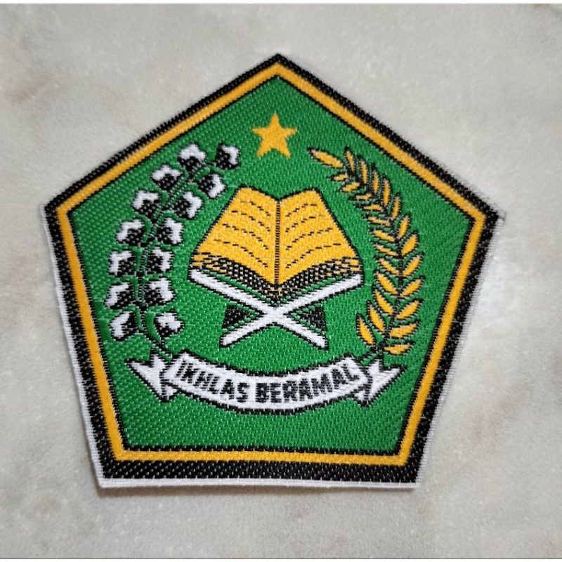 BET/BEDGE LOGO MADRASAH ( WOVEN )