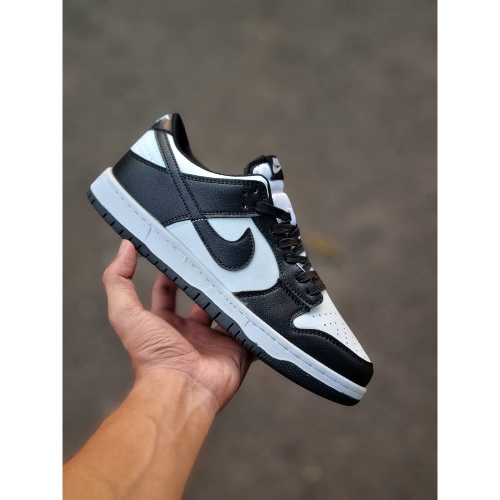 Sepatu Sneakers Nk SB Dunk Low Pro Panda Black White