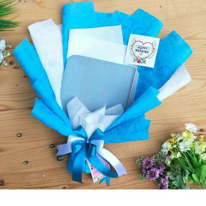 

bucket kosongan ,bisa isi sendiri sesuka hati(bisa untuk wisuda,ultah,wedding dan anniversary