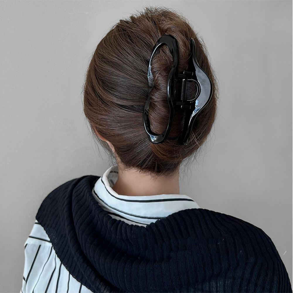 Klip Rambut Garis Gelombang Agustina Kreatif Manis Amber Hiu Klip Klip Rambut Bentuk Geometris Aksesoris Rambut Perempuan