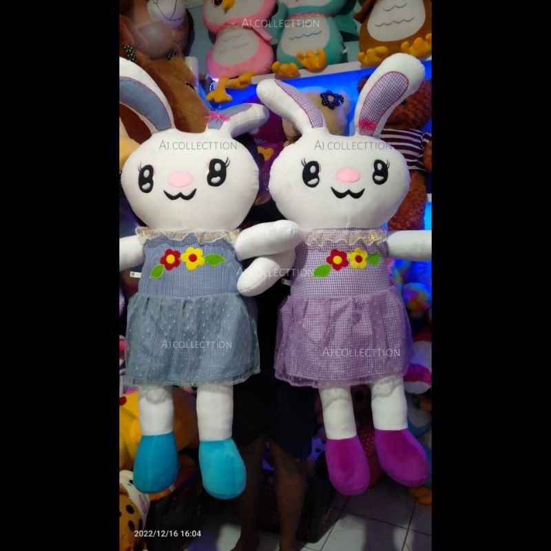 Boneka rabbit jumbo/Bonek bunny/boneka rabbit murah 1,2 Meter