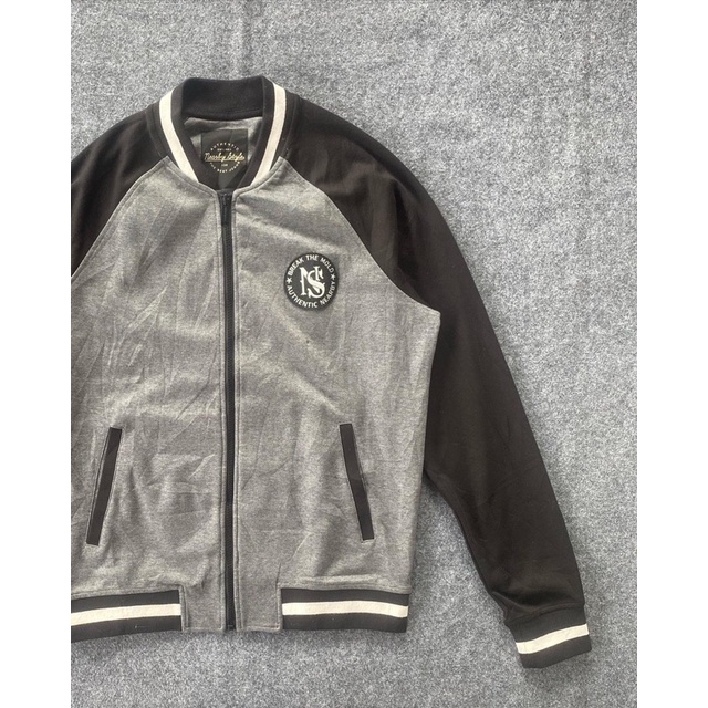 PARCITY NEARBY STYLE SECOND BRANDED