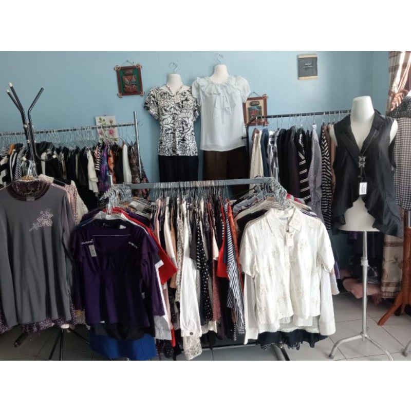 thrift atasan kaos,bluse,tengtop wanita random