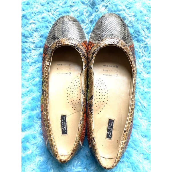 Andre Valentino Flat shoes preloved
