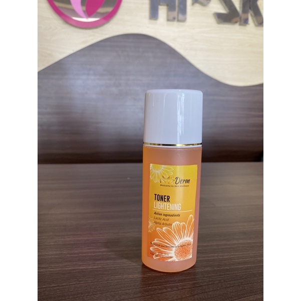 TONER LIGHTENING M-DERM