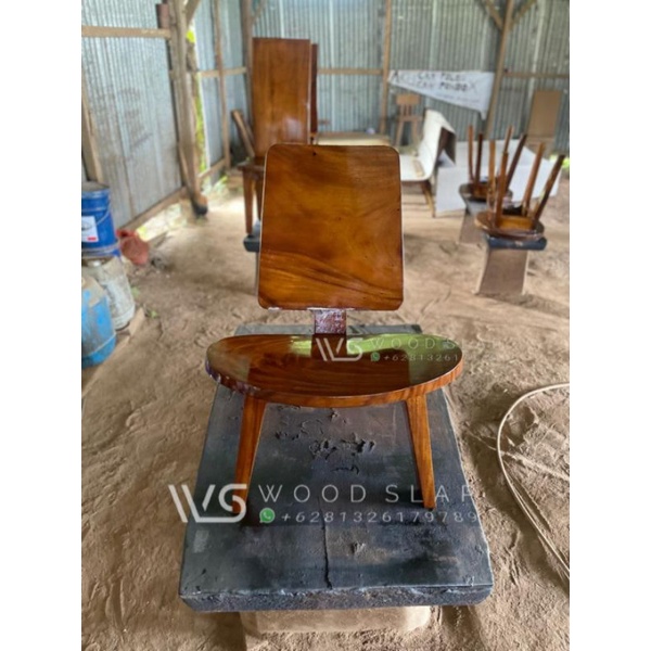 Kursi Trembesi Kayu Suar Solid Dingklik