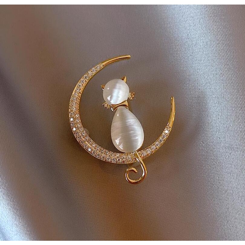 【COD】Bros Kupu-Kupu Mutiara Bros Pin Berlian Imitasi Breastpin Perhiasan Fashion Untuk Wanita Hijab Gold Korean Fashion Gaya Simple-FA
