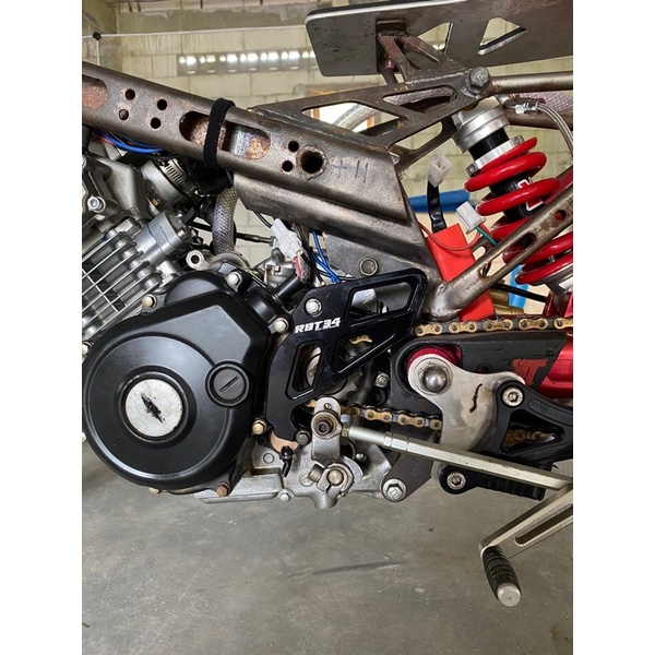 TUTUP GIR GEAR DEPAN JUPITER MX KING XABRE VIXION DLL