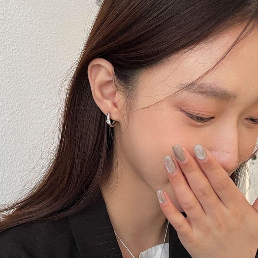 Mxbeauty Anting Hoop Wanita Keren Manis Lingkaran Mini Kepribadian Zirkon Perhiasan Fashion