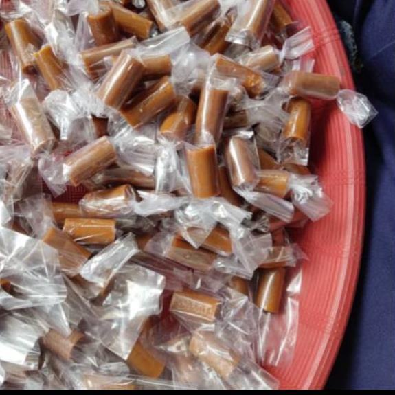 

Import Terlaris Permen Kelapa / Bon bon Kelapa Siantar 250gram !!