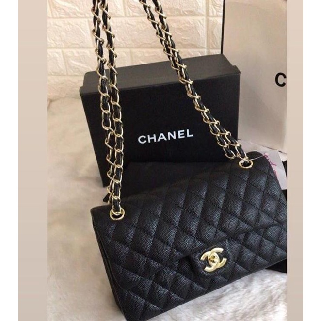 Ch maxi Shoulder bag Black and white Colour -Medium size