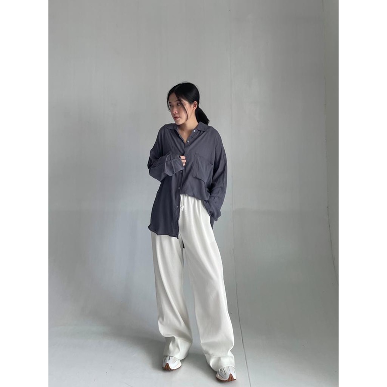 BEFAST - ZEC OOTD KEMEJA MARISSA / Lyla CRINCLE Shirt / Kemeja Oversize Trendy / Terlaris / Hem Bisa Di Jadikan Outer / Kemeja Wanita Lengan Panjang / Pakaian Wanita Casual / Hem Polos Formal / Fashion Kekinian Wanita Ala Style Korean