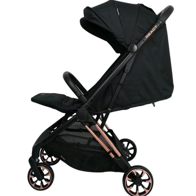 COCOLATTE REACT STROLLER ULTIMATE AUTOFOLD