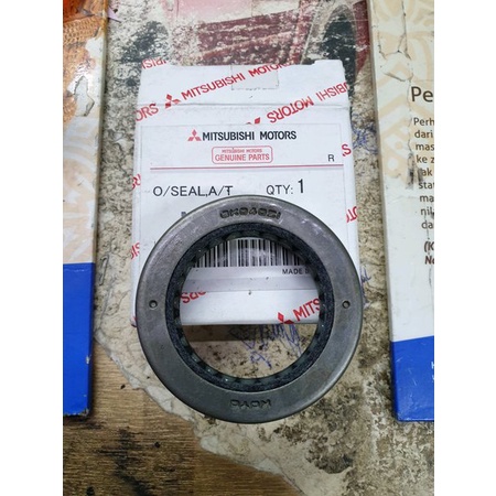 Seal Buntut Transmisi Matic Asli Mitsubishi Pajero Sport Triton Kuda