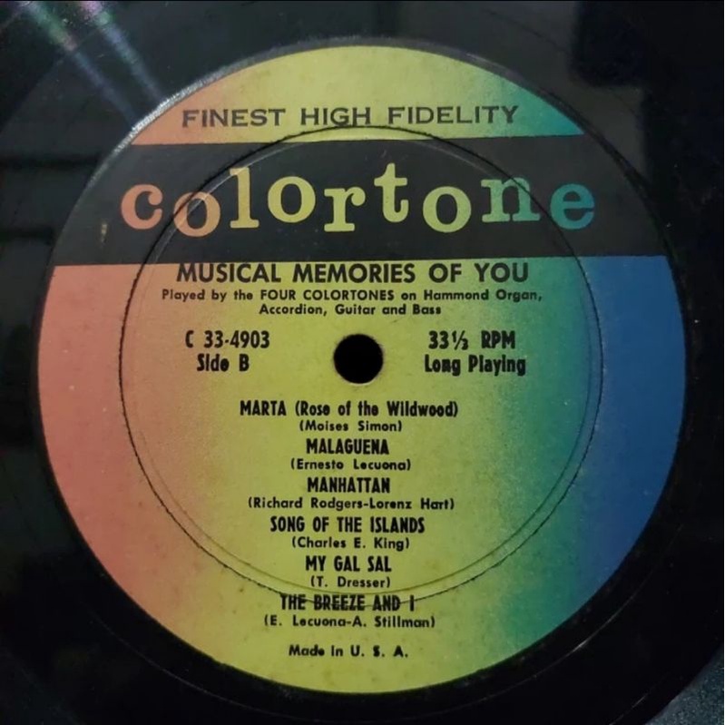 Kaset Vinyl Piringan Hitam 12 inch Musical Memories Of You