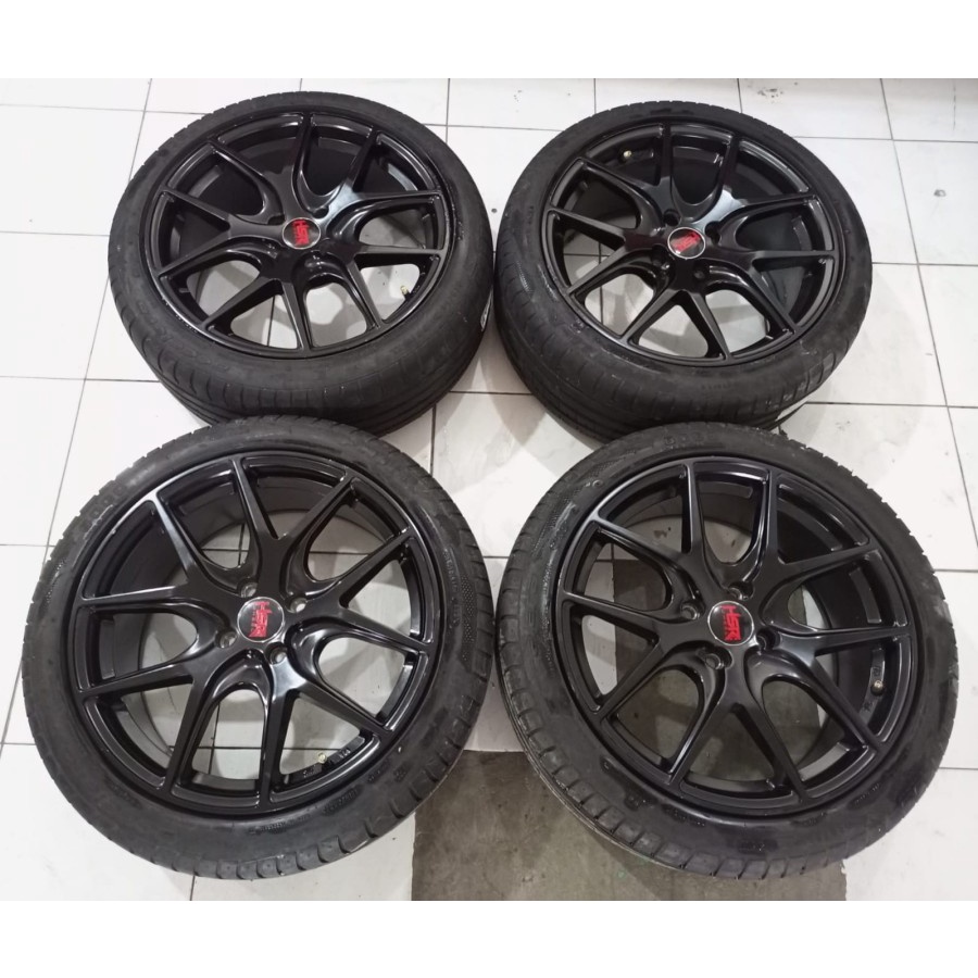 Velg Mobil Bekas Ring 17 TOREY HSR R17X7,5 Baut 4 BAN 215 45 R17