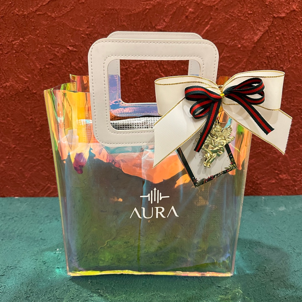 

AURA - Birthday Hampers