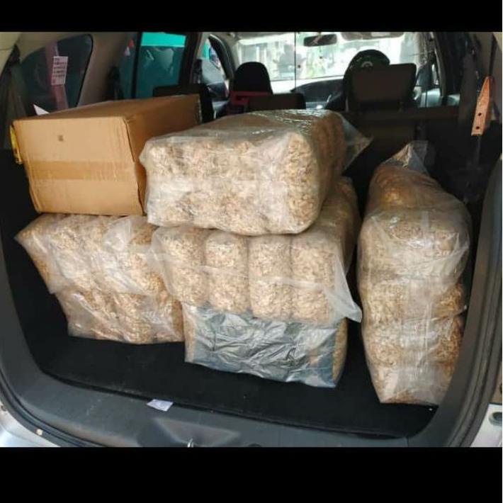 

Terbaru (Termurah 1kg)Kacang mede pecah/pecahan/patahan mentah