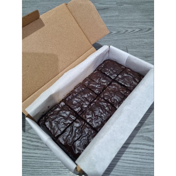 

BROWNIE FUDGY MINI 20X10