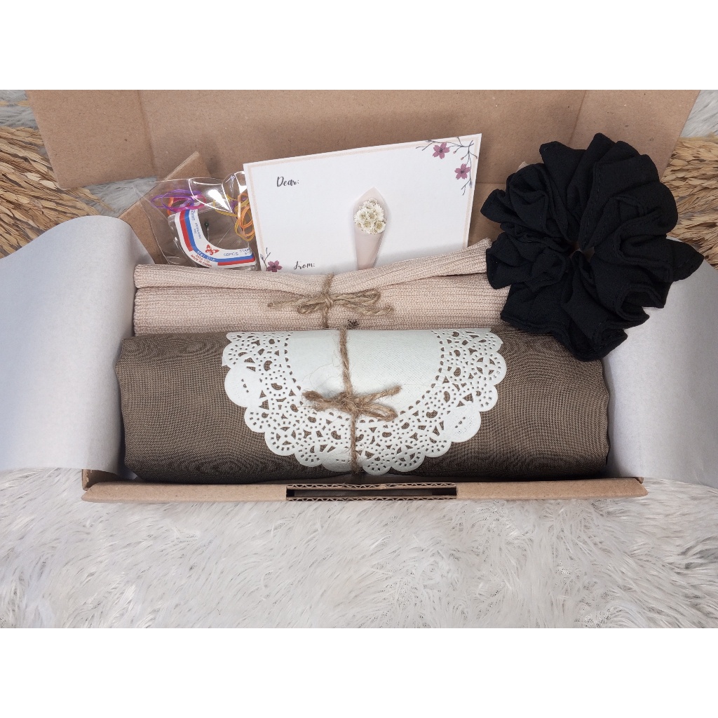 Hampers Hijab Murah / Kado Ulang tahun cewek